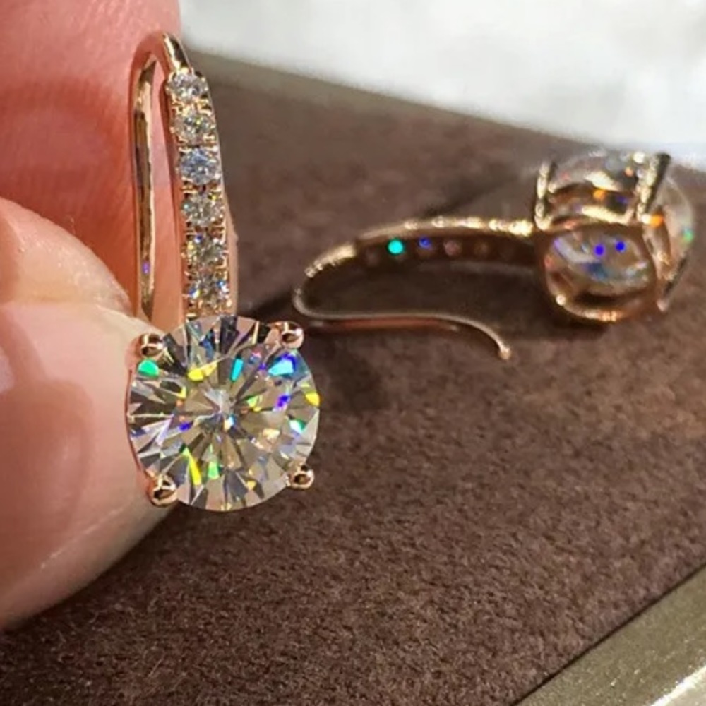 NWT 18k Rose Gold plated Earrings - Picture 2 of 6